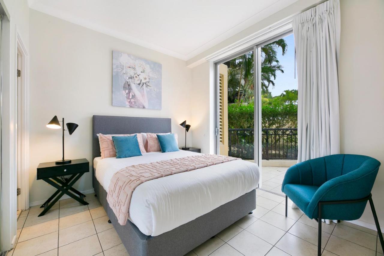 Apartment Iconic Chevron Renaissance Private Gold Coast